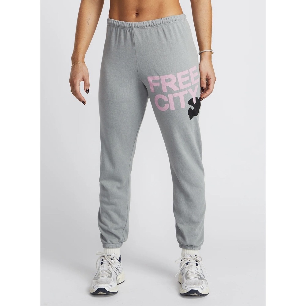 Free City Large Sweatpant Silvercloud